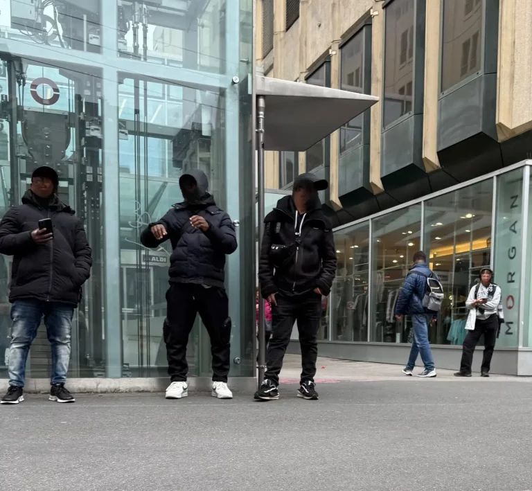 Dealers Lausanne2